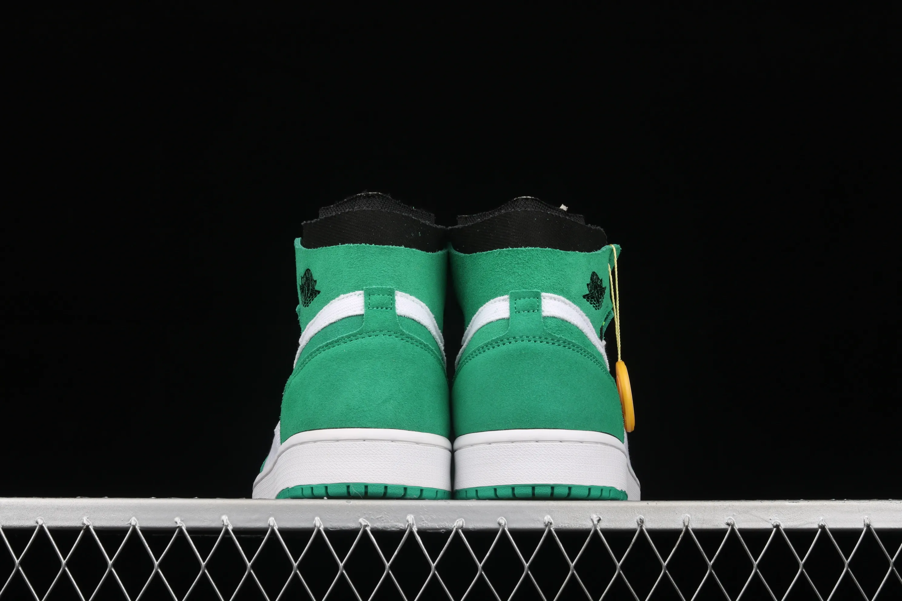 All categories Air Jordan Jordan series basketball shoes Air Jordan 1 High G version Air Jordan 1 Zoom CMFT "Stadium Green" AJ1 Joe 1 white and green stitching CT0978-300